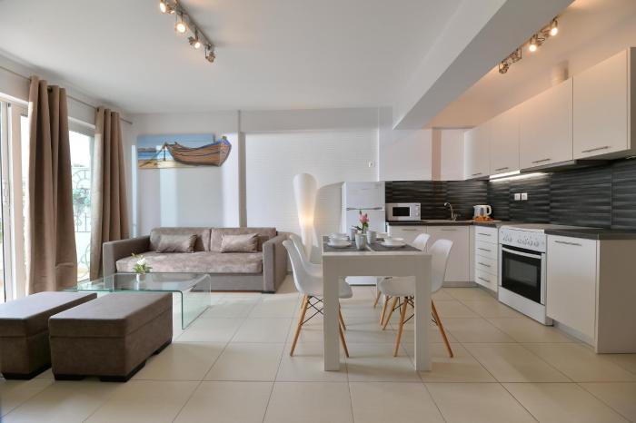alekos apartments 1