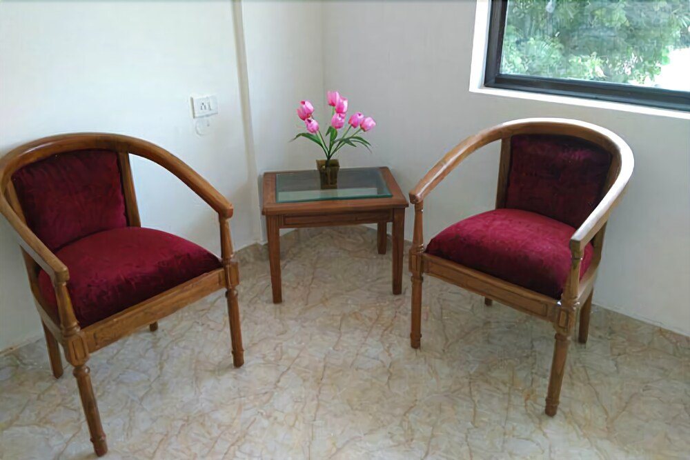 The Retreat,Varanasi>>Mirzapur,3 star