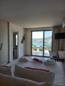core luxury suites