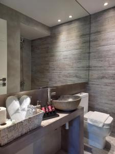 core luxury suites