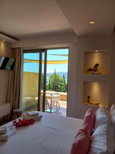 core luxury suites