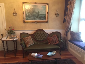 weaverville whitmore inn