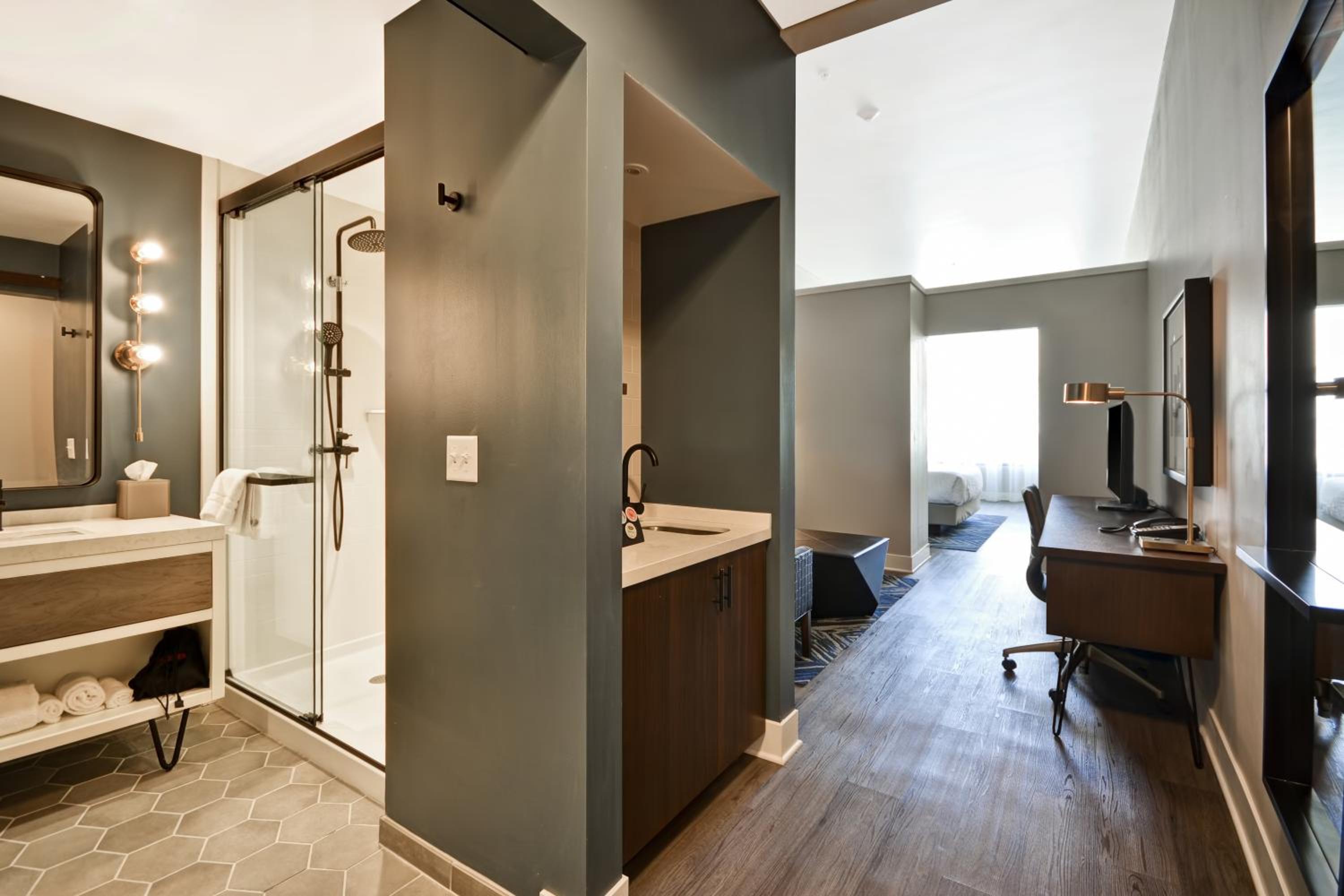 hotel indigo kansas city the crossroads an ihg hotel