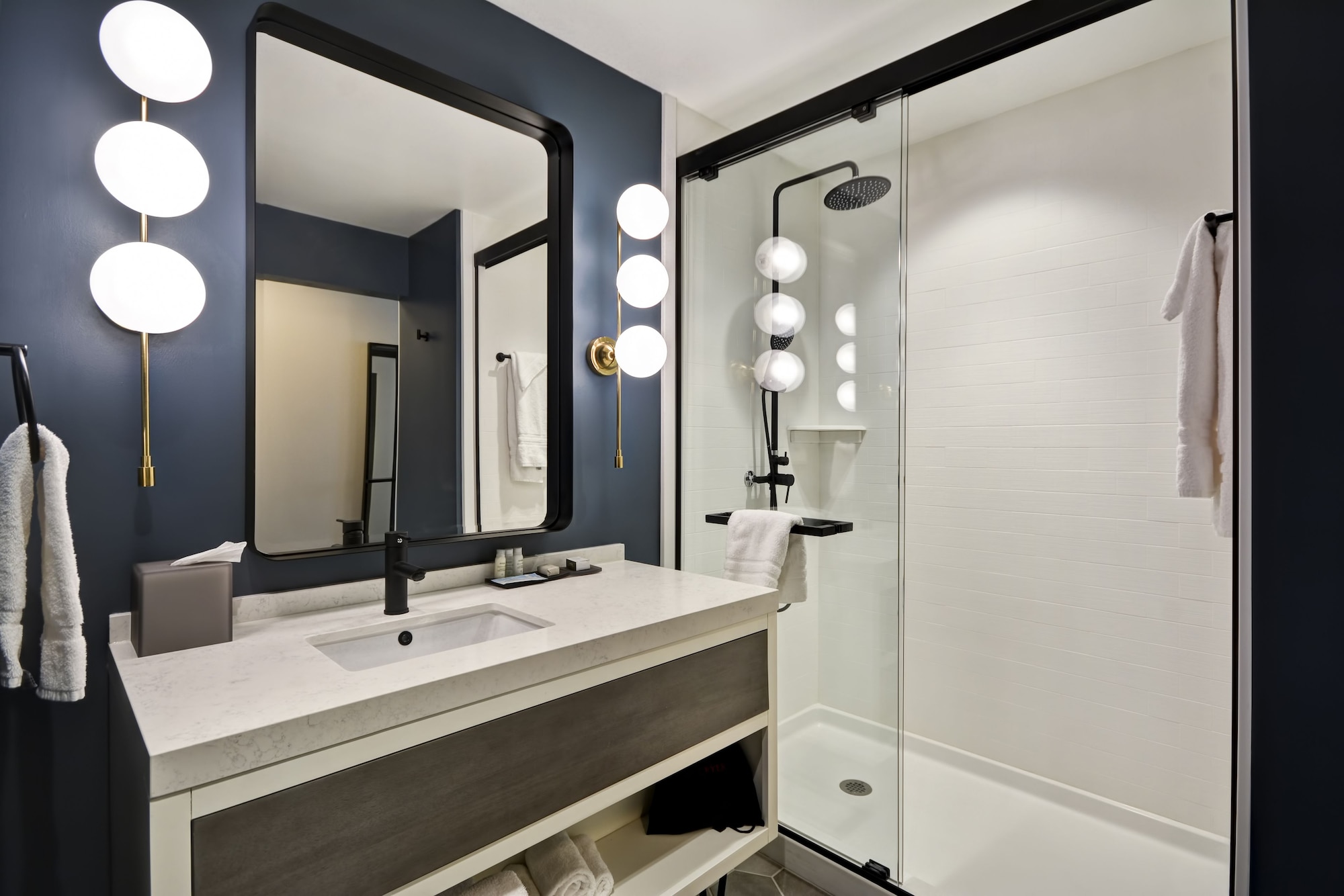 hotel indigo kansas city the crossroads an ihg hotel