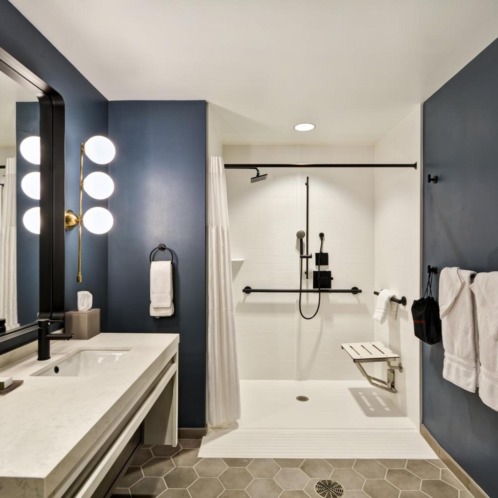 hotel indigo kansas city the crossroads an ihg hotel