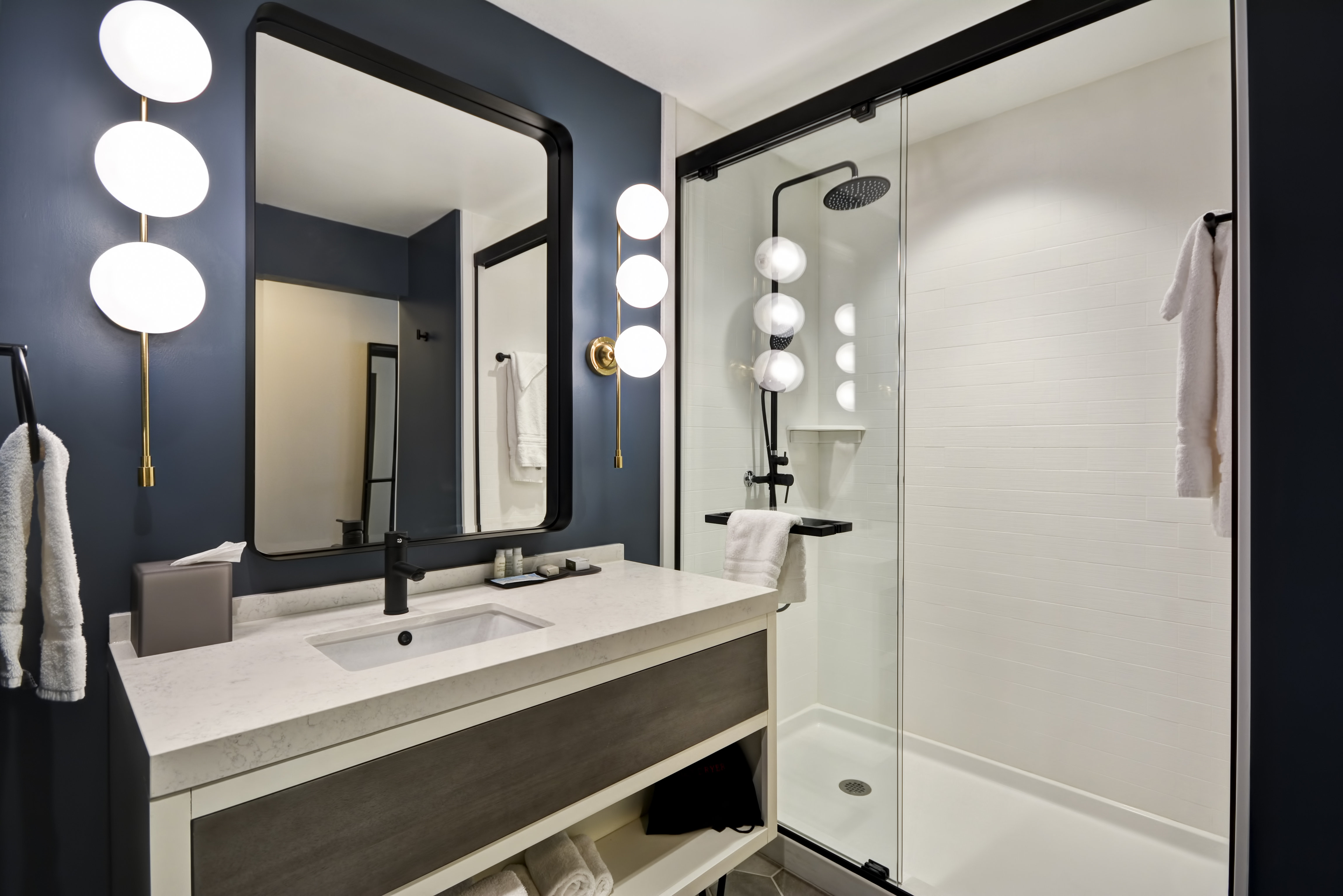 hotel indigo kansas city the crossroads an ihg hotel