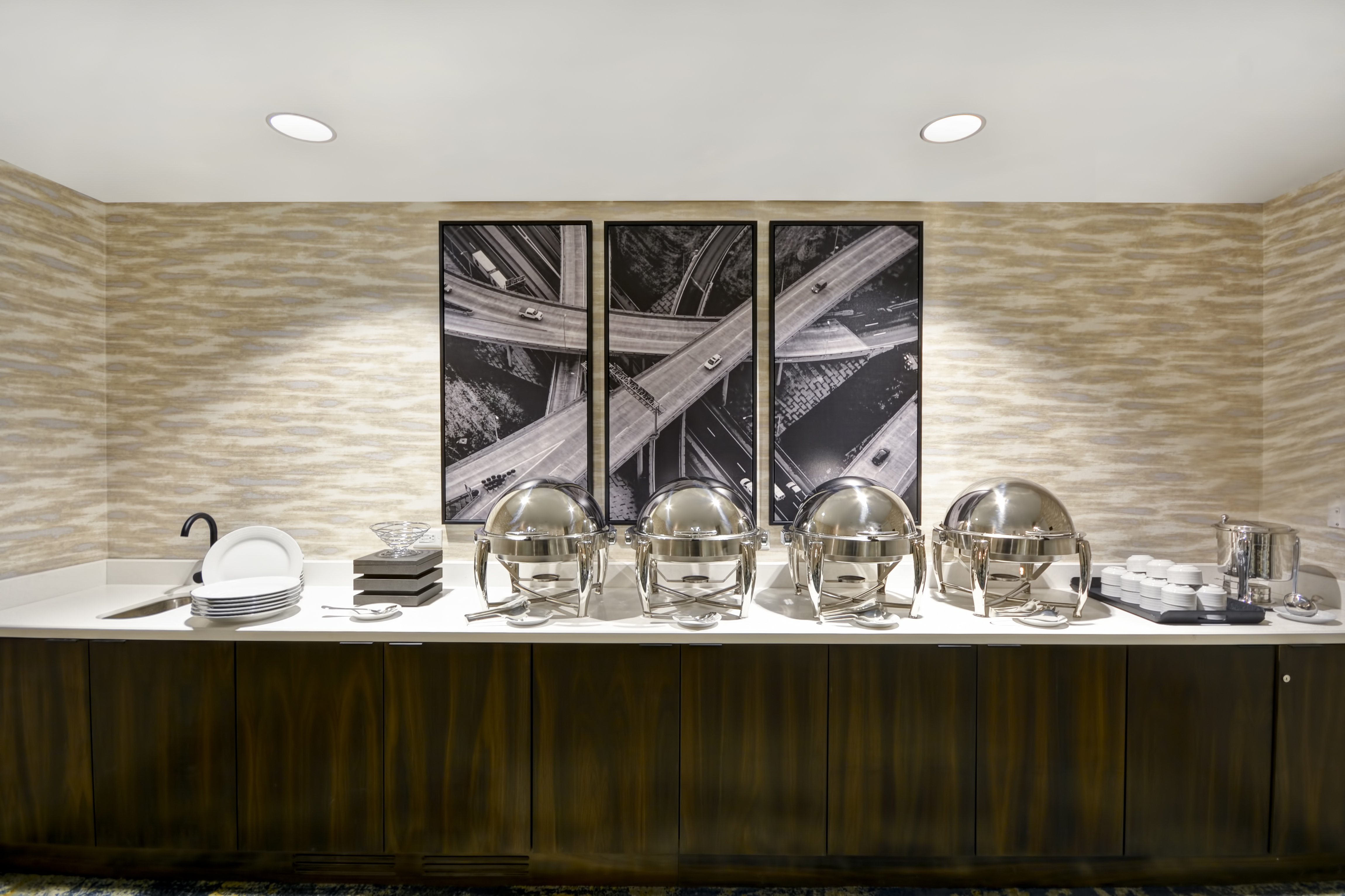 hotel indigo kansas city the crossroads an ihg hotel