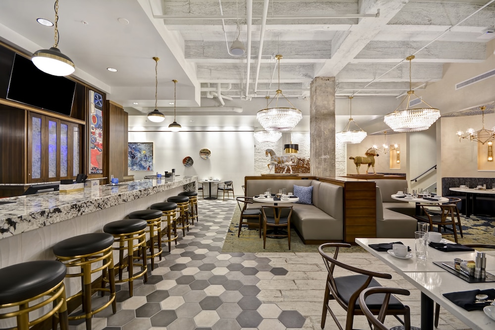 hotel indigo kansas city the crossroads an ihg hotel