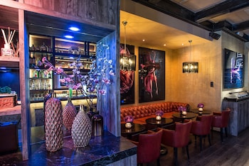 hotel sebastians