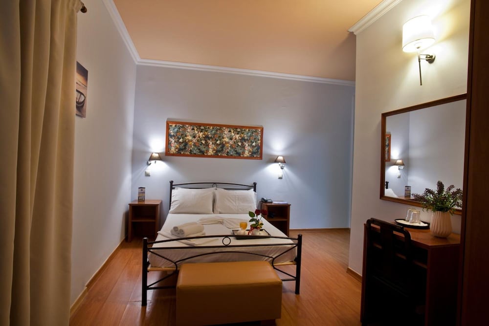 grand hotel loutraki