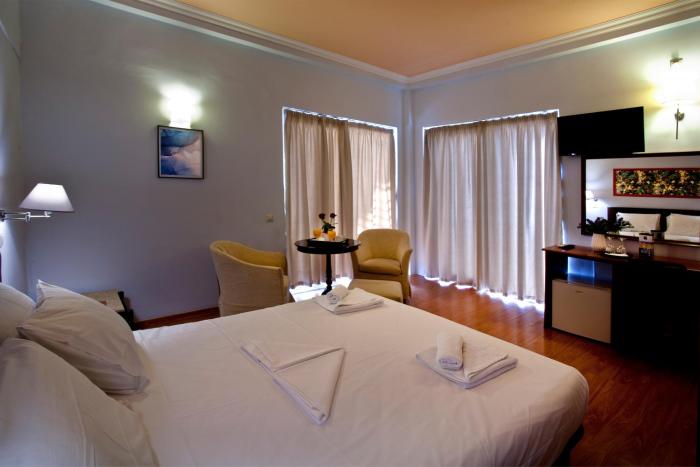 grand hotel loutraki