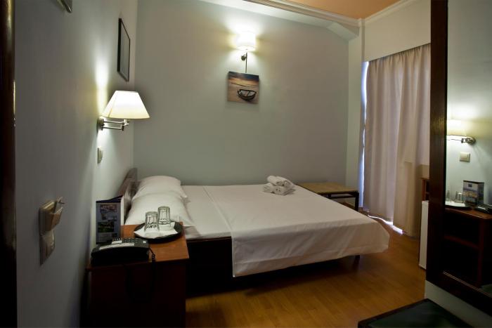grand hotel loutraki