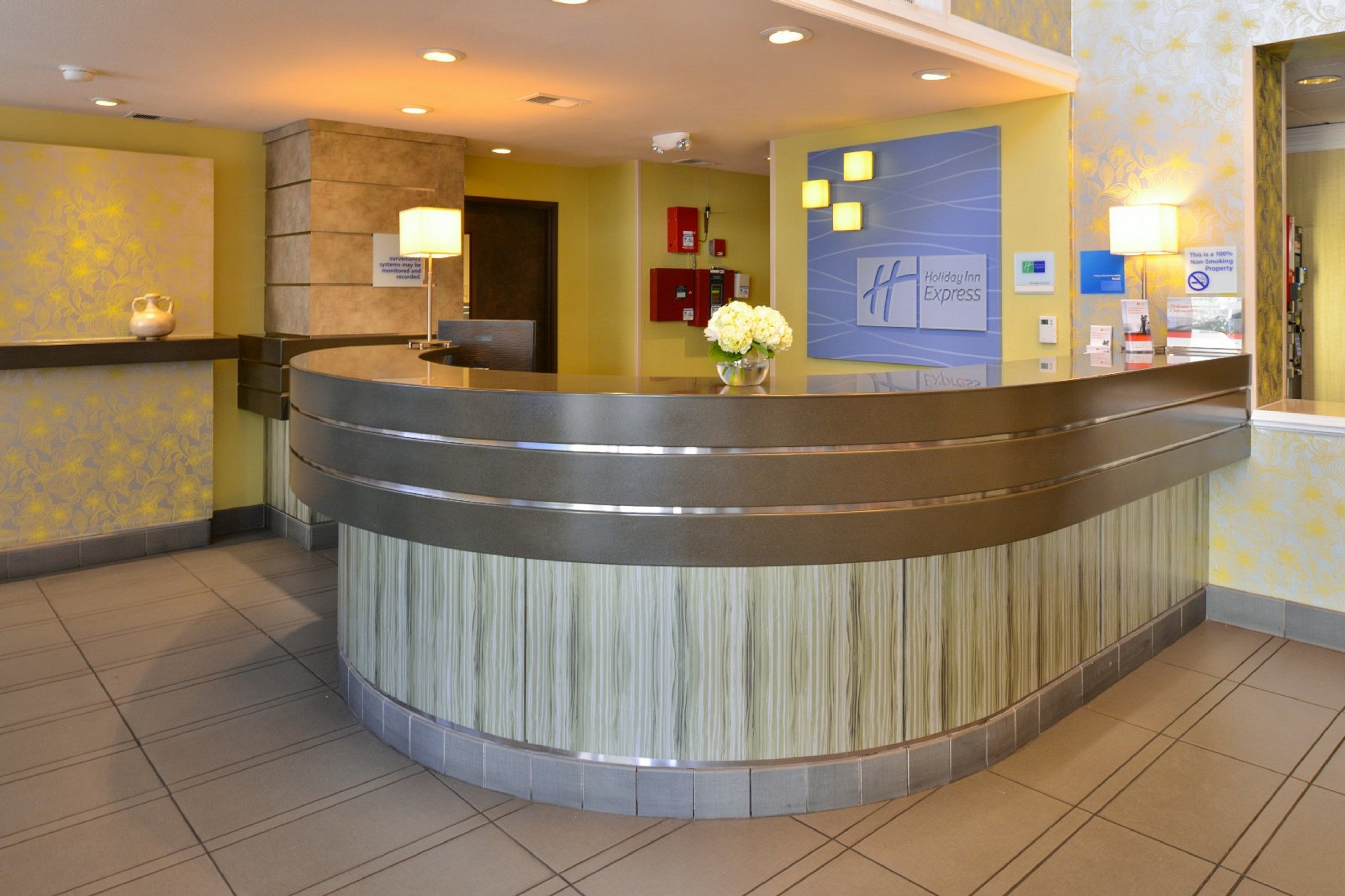 holiday inn express hotel and suites berkeley by ihg