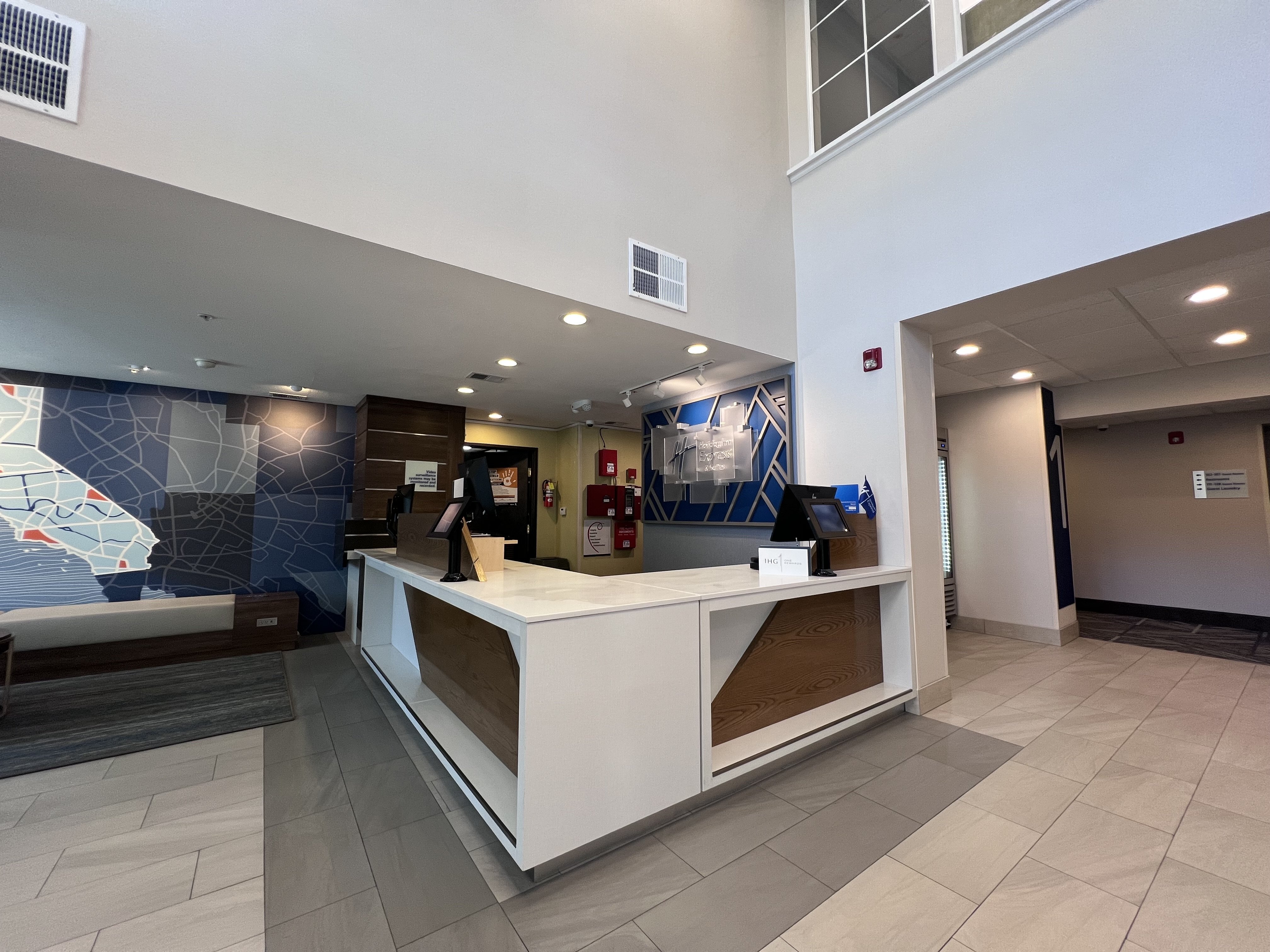 holiday inn express hotel and suites berkeley by ihg