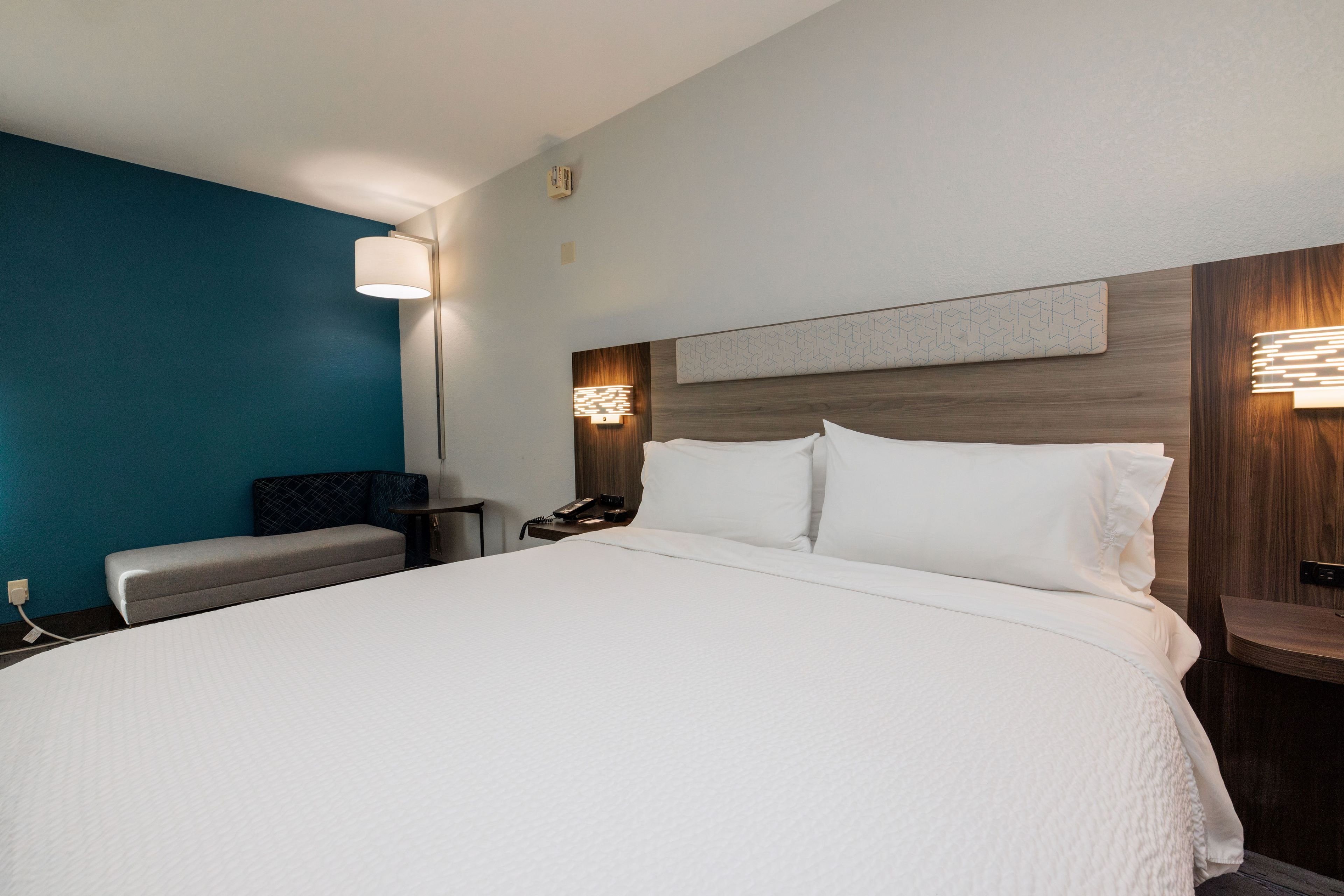 holiday inn express hotel and suites berkeley by ihg