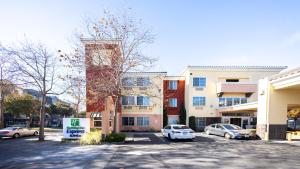 holiday inn express hotel and suites berkeley by ihg