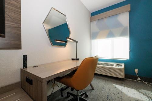 holiday inn express hotel and suites berkeley by ihg