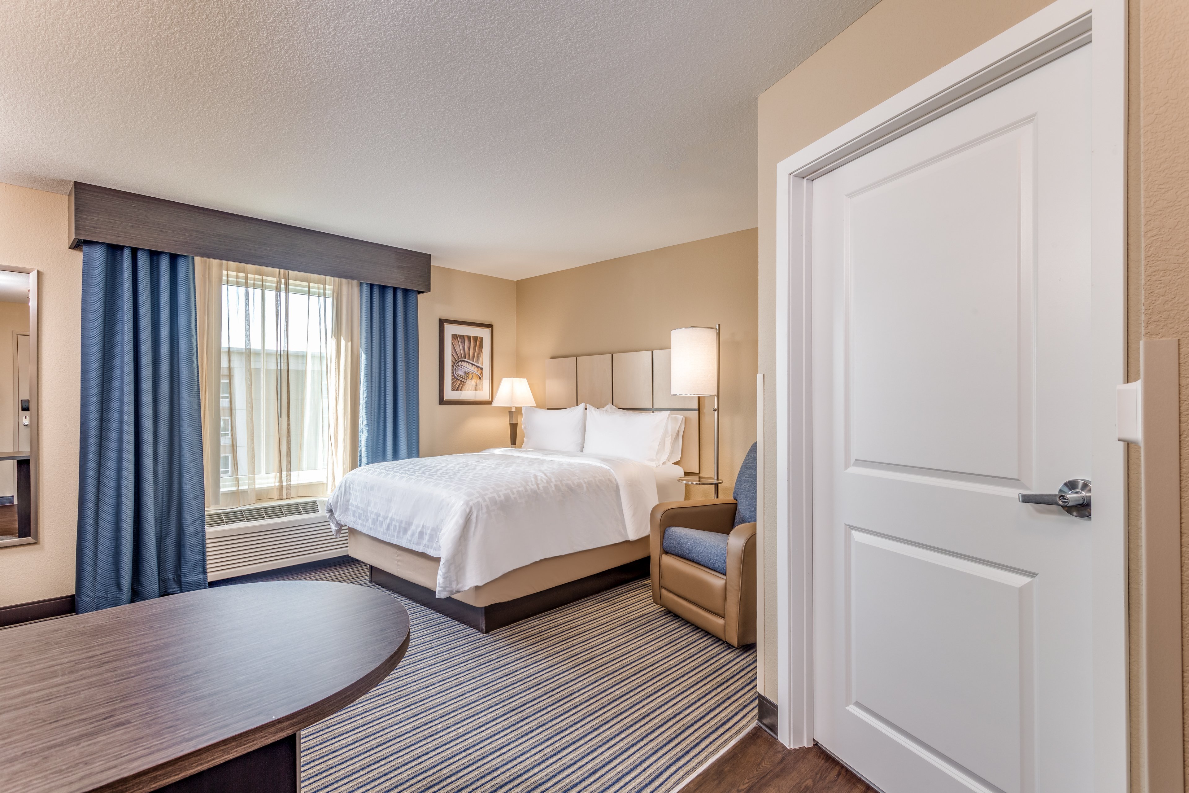candlewood suites eau claire i 94 an ihg hotel