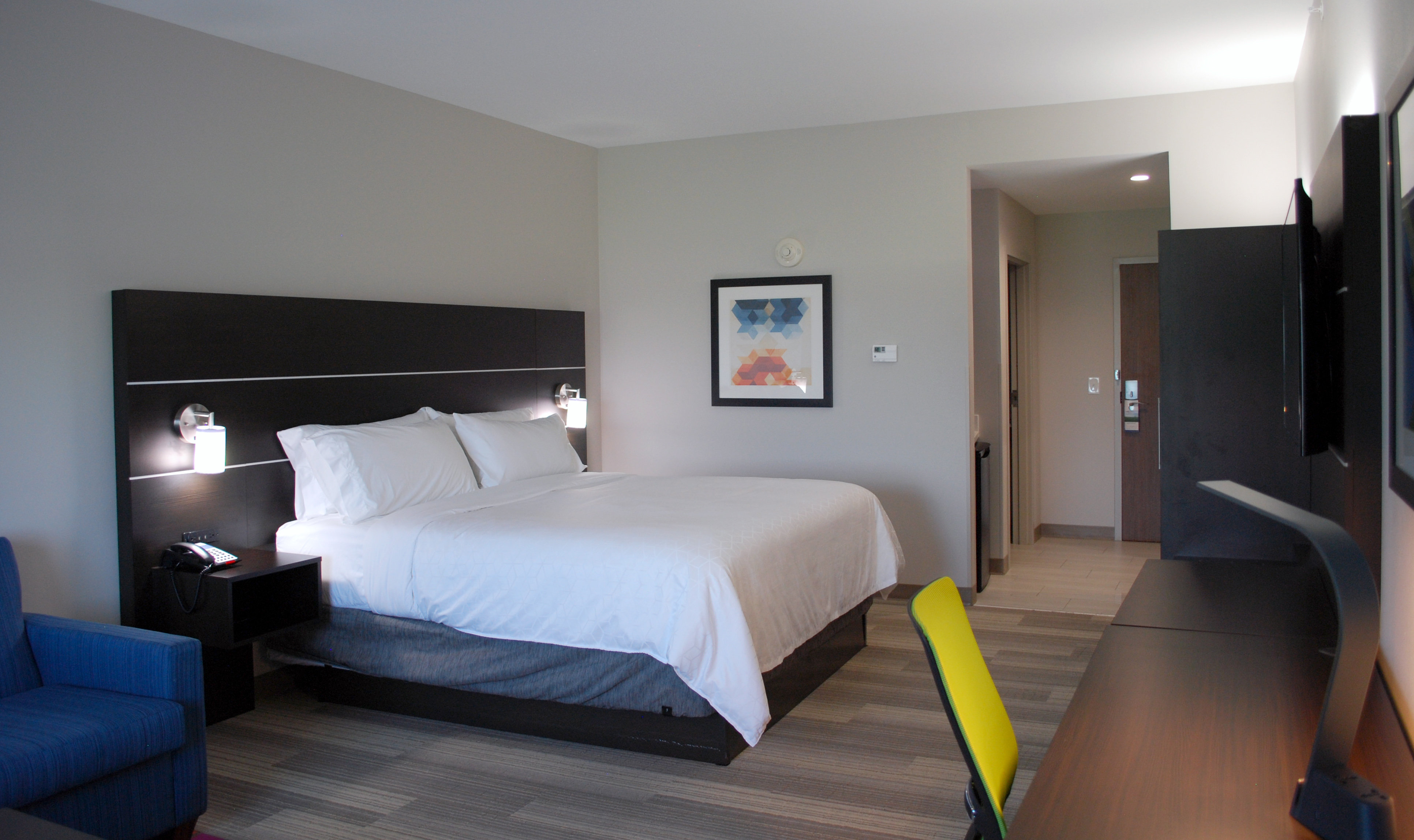 holiday inn express and suites white hall an ihg hotel