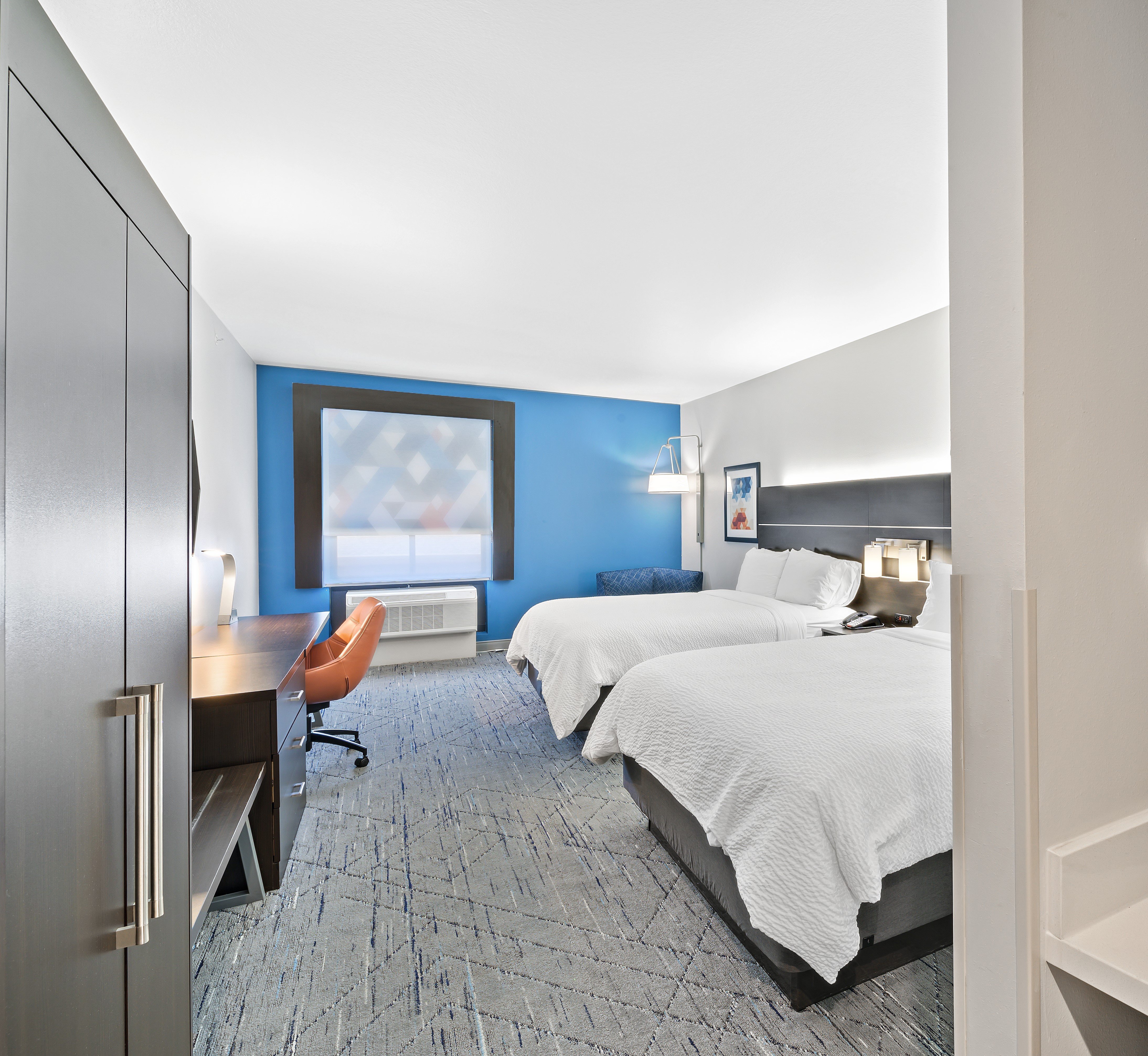 holiday inn express and suites white hall an ihg hotel