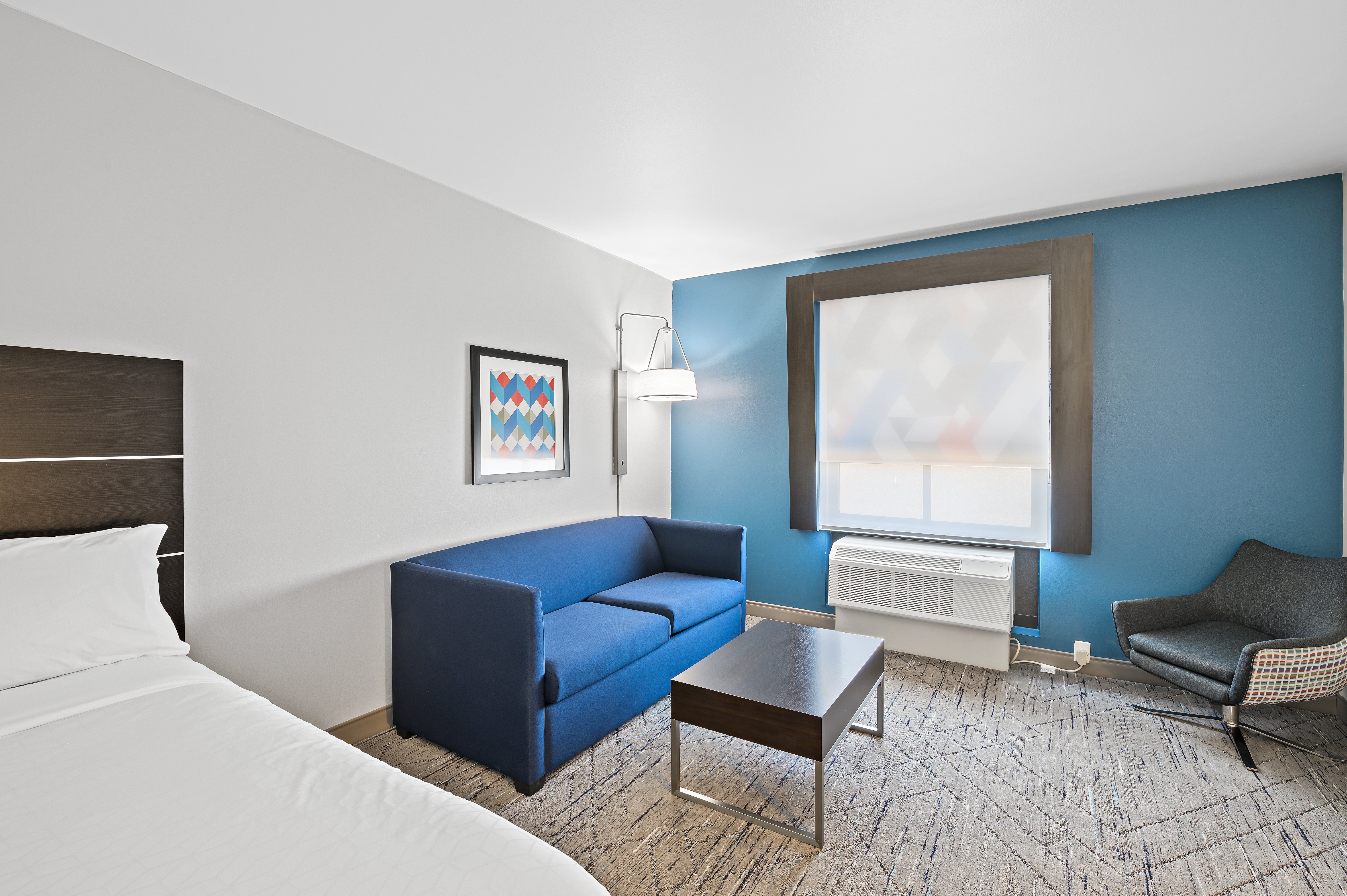 holiday inn express and suites white hall an ihg hotel