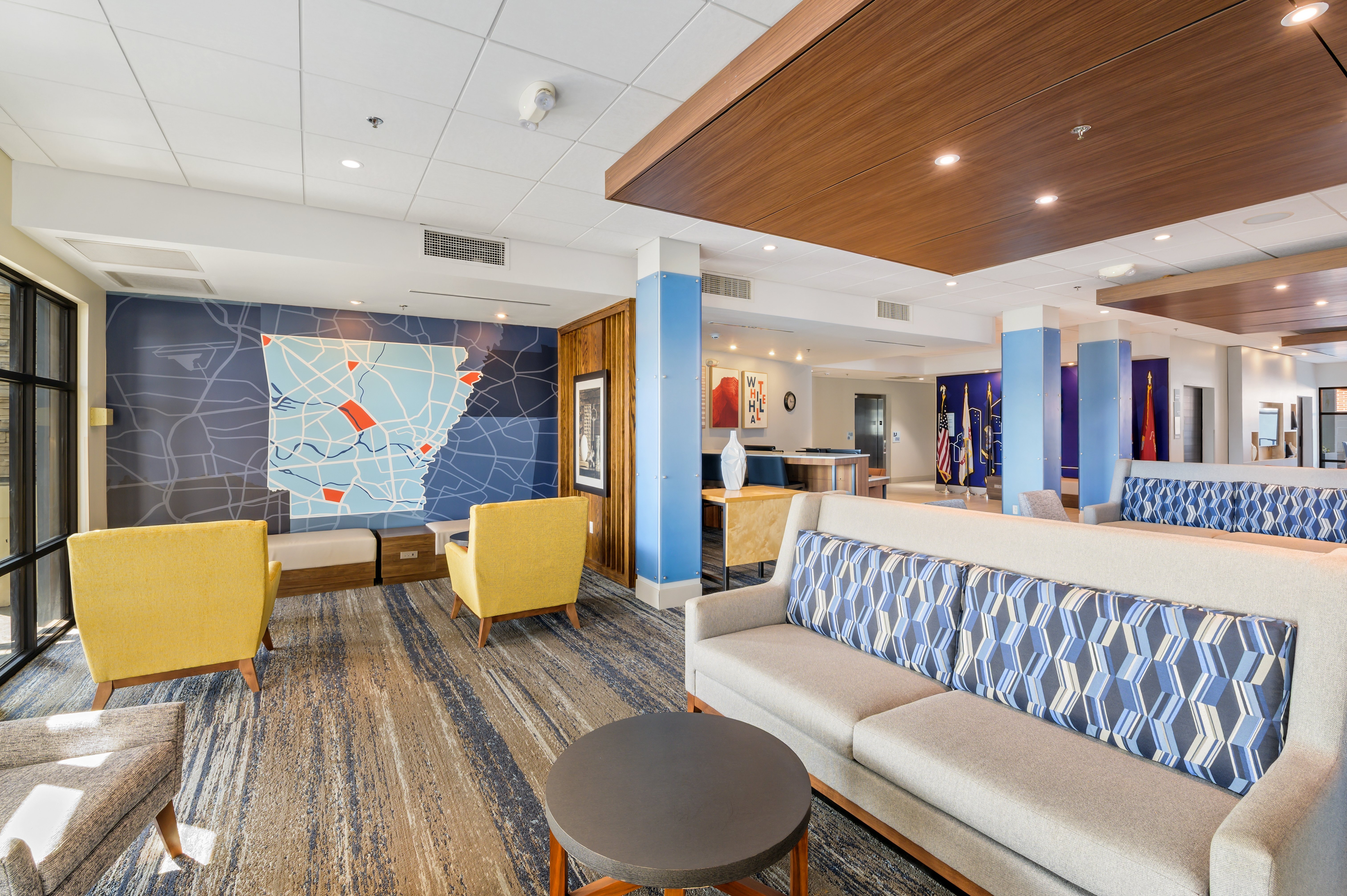 holiday inn express and suites white hall an ihg hotel