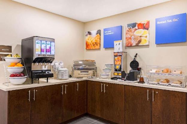 comfort inn and suites