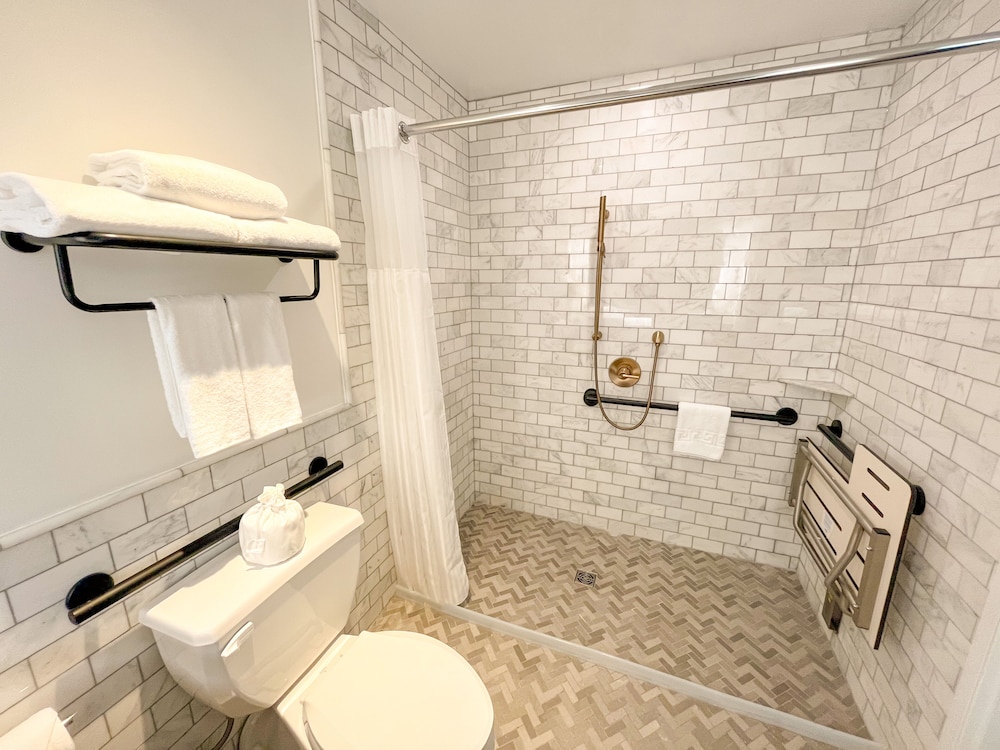 exchange hotel vancouver