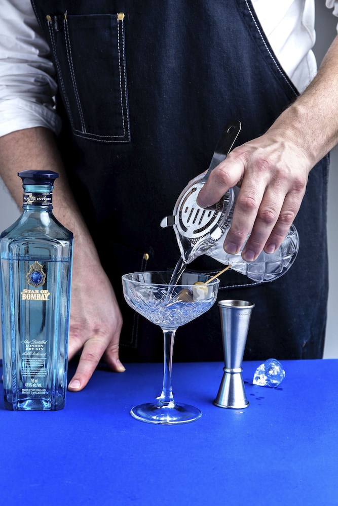 exchange hotel vancouver