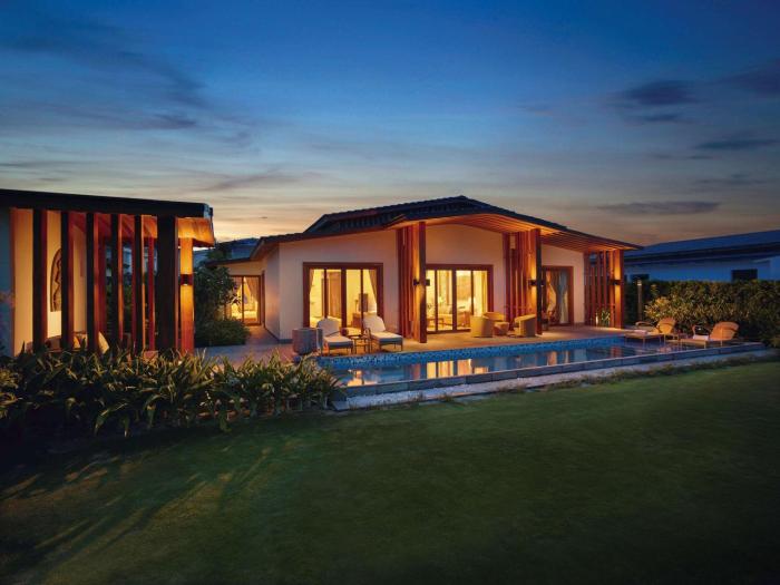 movenpick resort cam ranh