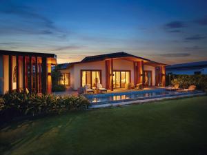 movenpick resort cam ranh