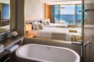 movenpick resort cam ranh