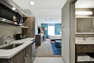 home2 suites by hilton plymouth mn