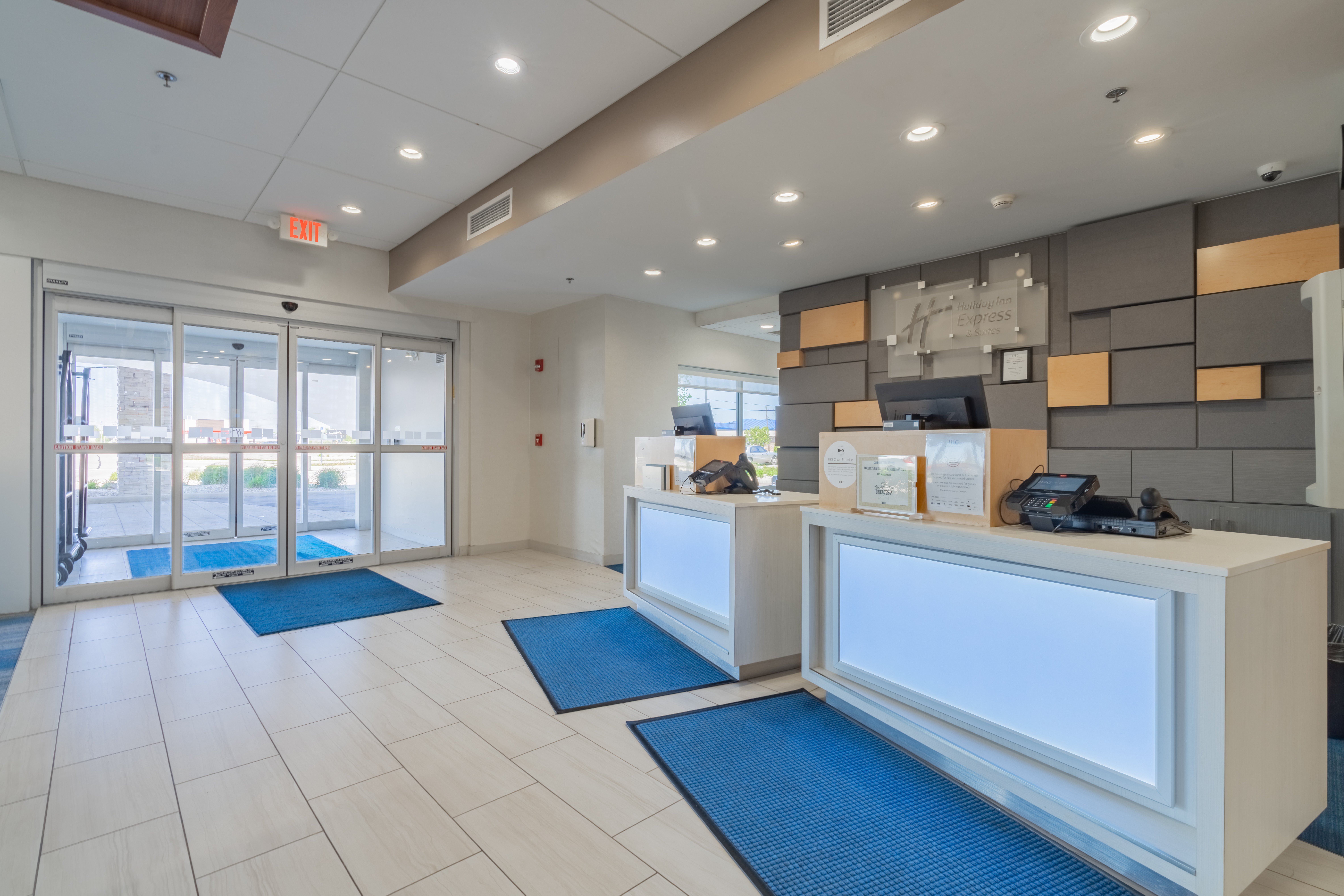 holiday inn express and suites marion an ihg hotel