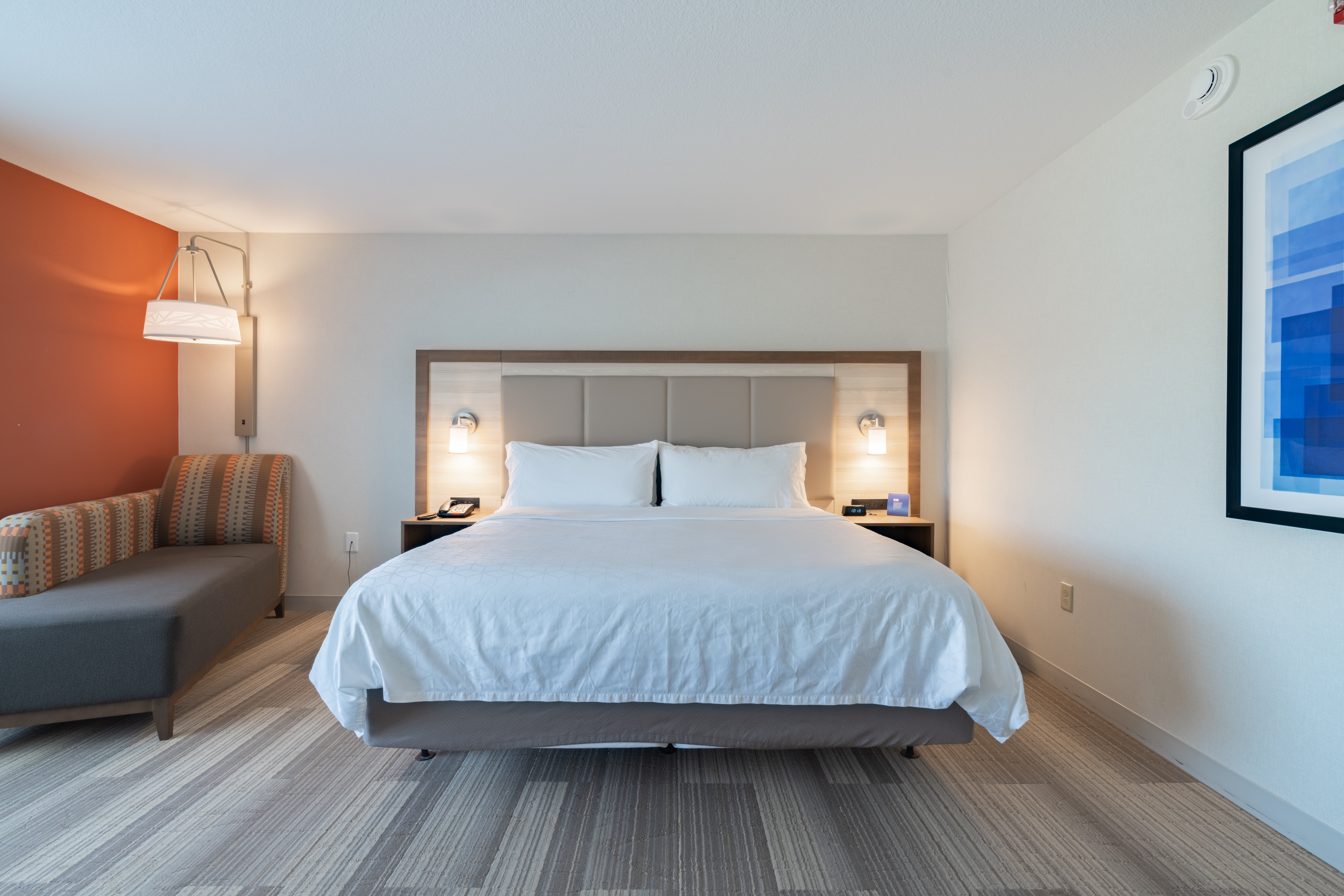 holiday inn express and suites marion an ihg hotel