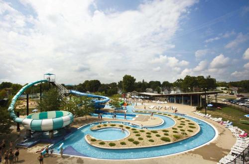 holiday inn express and suites marion an ihg hotel