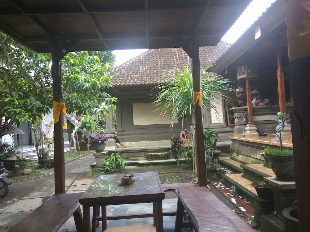 the hidden bali inn