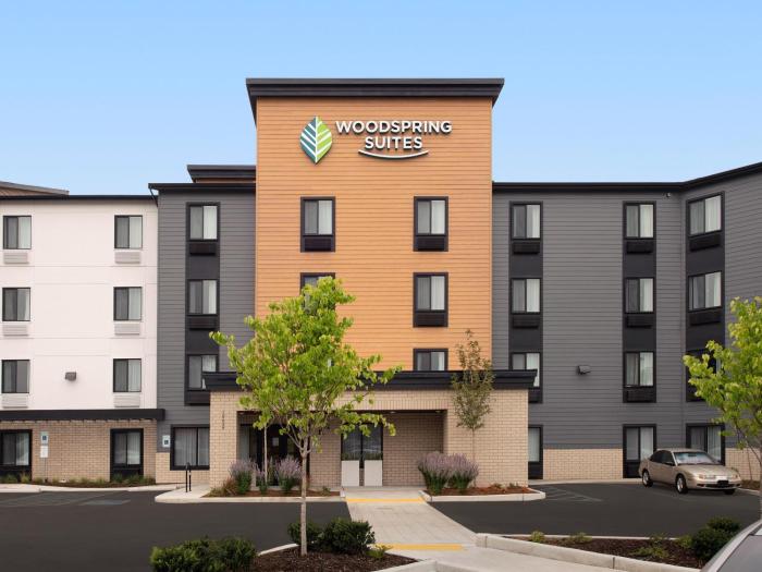 woodspring suites seattle tukwila