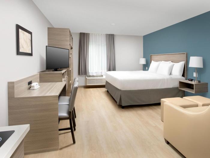 woodspring suites seattle tukwila