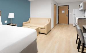 woodspring suites seattle tukwila