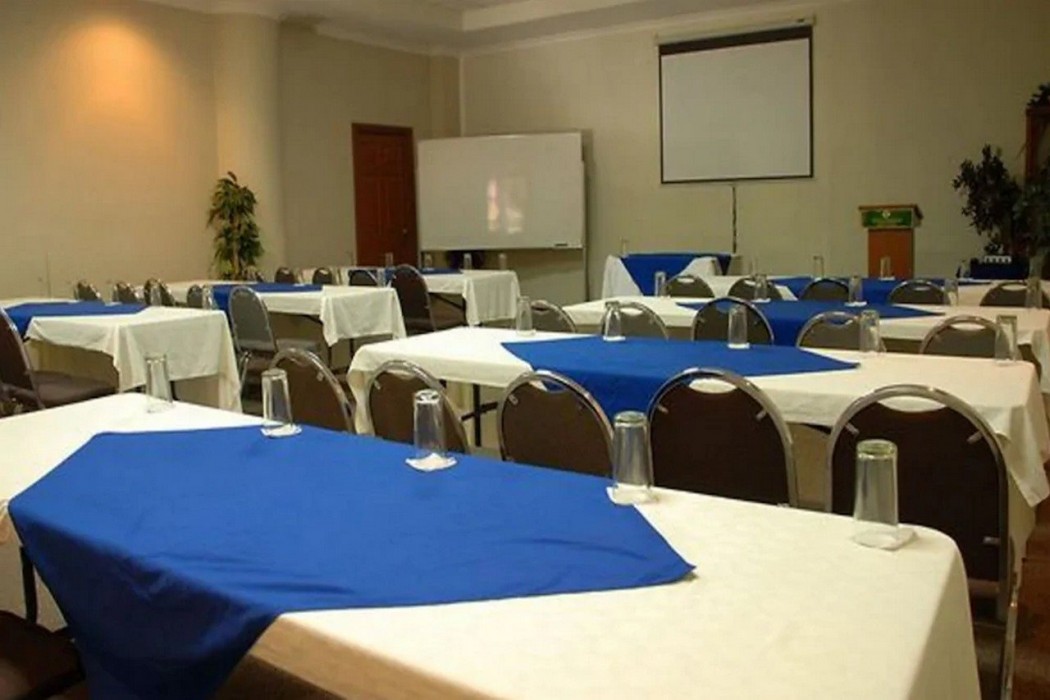 Hotel Capital,San Salvador>>Antiguo Cuscatlan,3 star