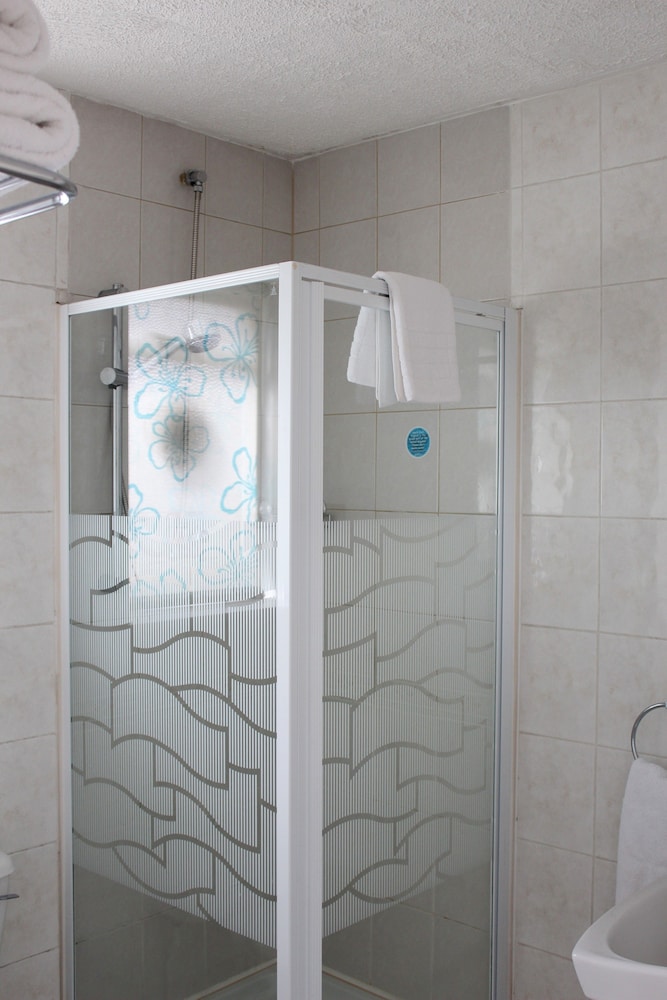 st stephens guest house