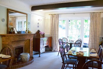 st stephens guest house