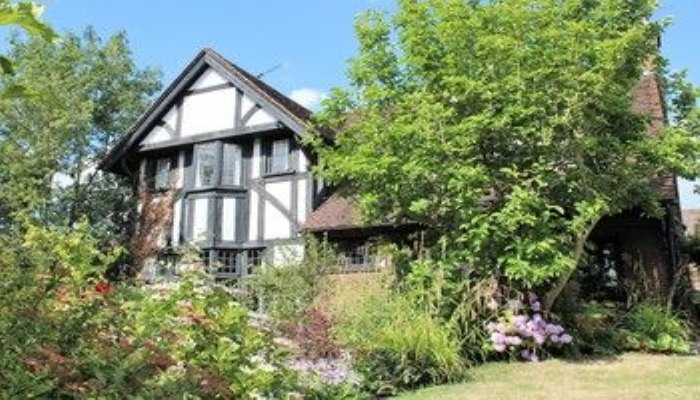 st stephens guest house