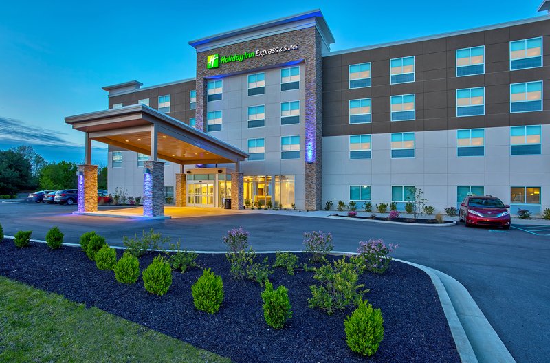holiday inn express versailles