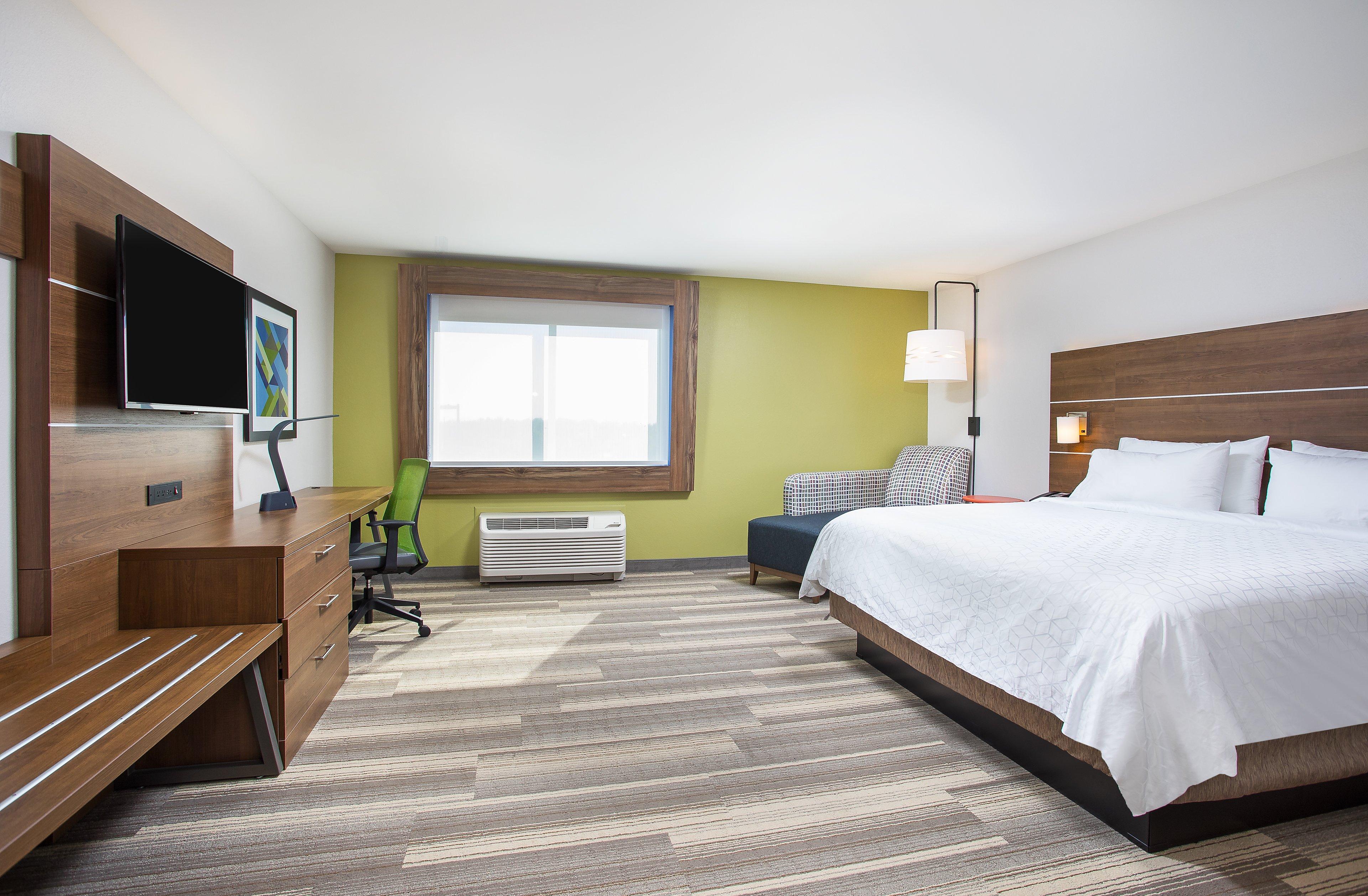 holiday inn express versailles