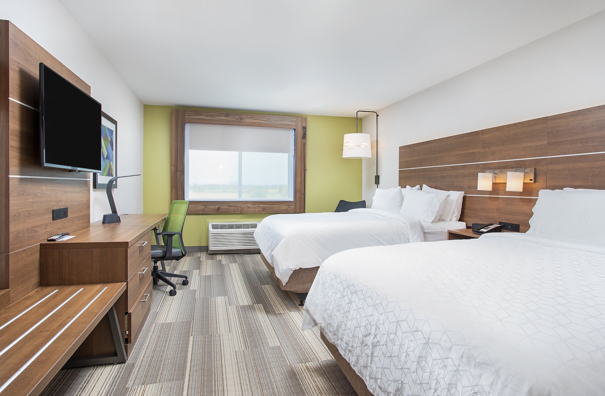 holiday inn express versailles
