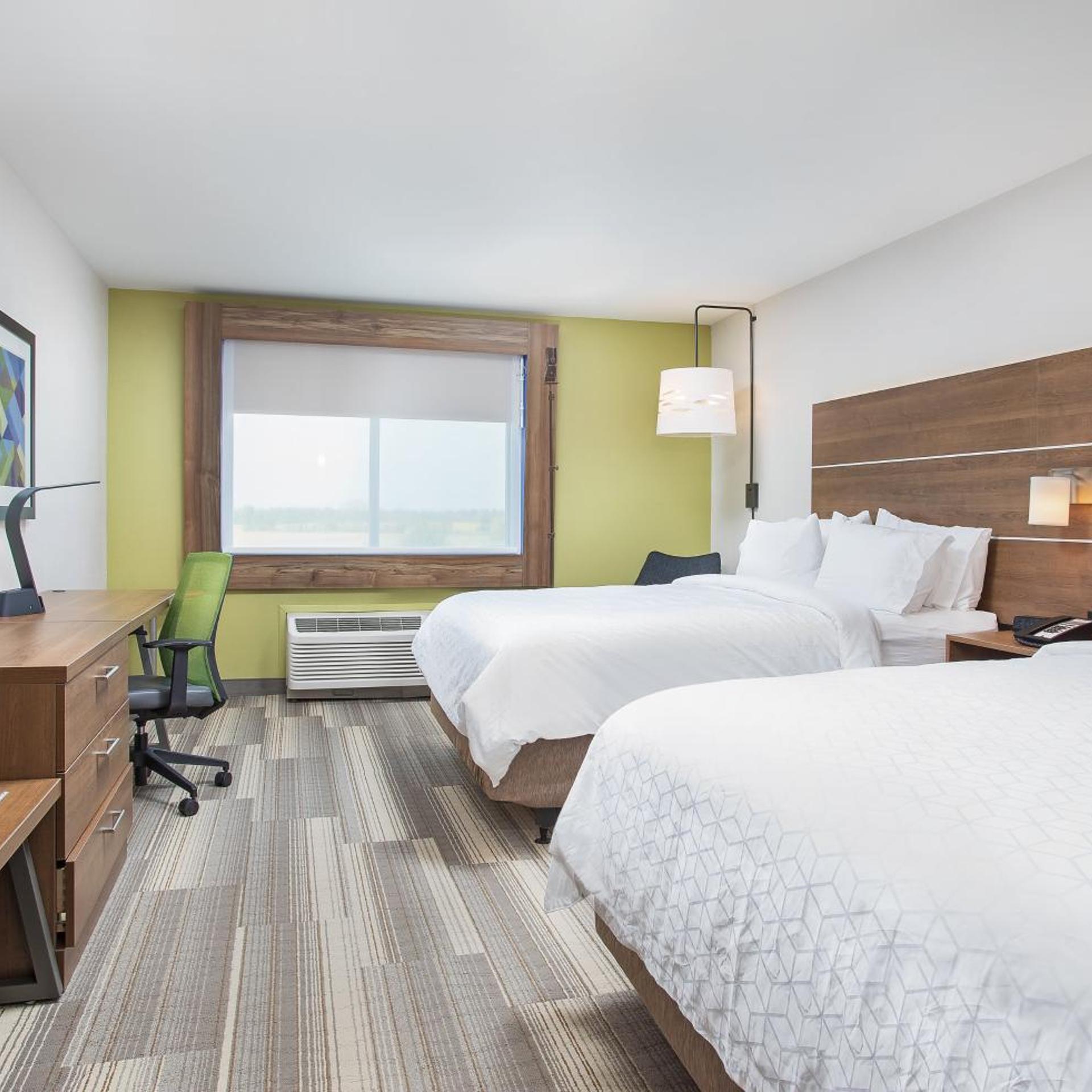 holiday inn express versailles