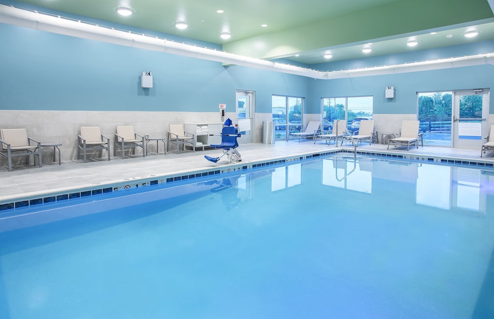 holiday inn express versailles