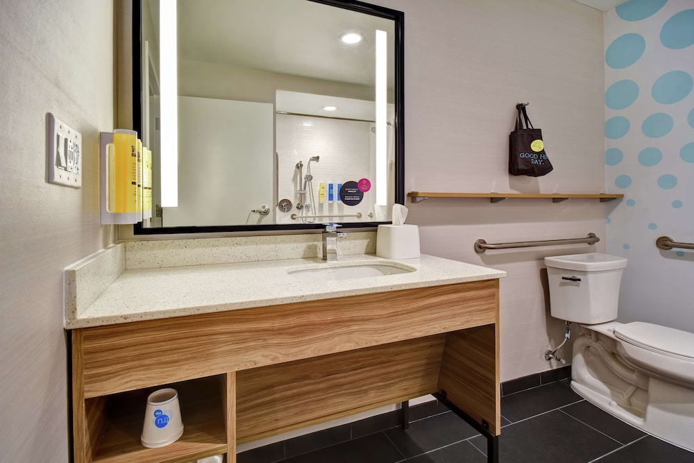 Tru By Hilton Raleigh Durham Airport,Clegg>>Cary,3 star
